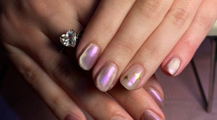 Stefi Manicurista image 3