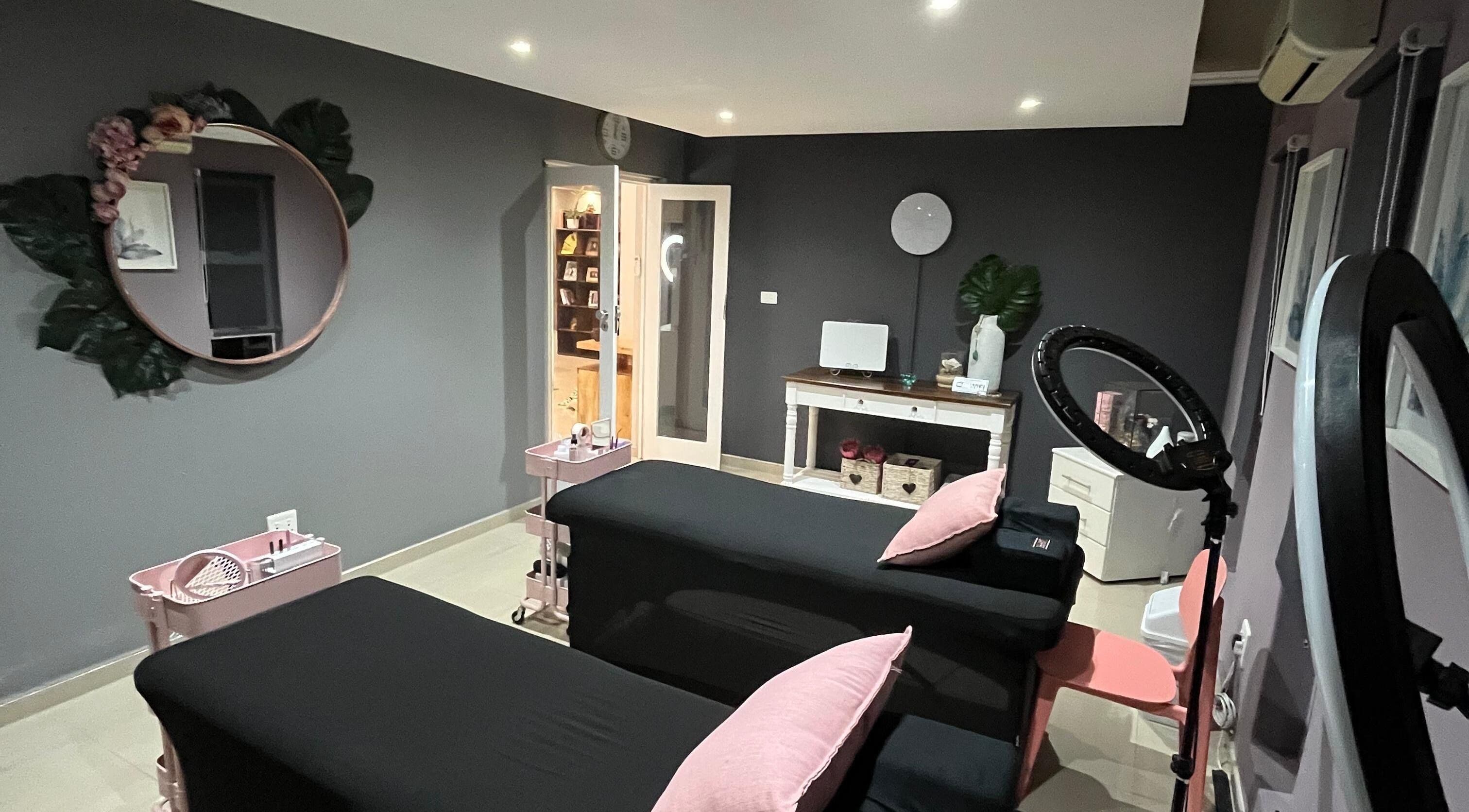 Luxurious treatment room at Jackie Bee Aesthetics, Ballito, Kwazulu-natal, ZA, featuring stylish decor.