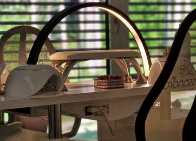 Elegantes Nagelstudio bei Claudia Maraite - La Maison Derma, Kanton Clerf, Kanton Clerf, LU, mit stilvollem Interieur.