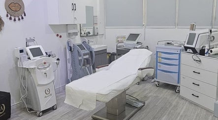 Vivo Clinic Mumbai