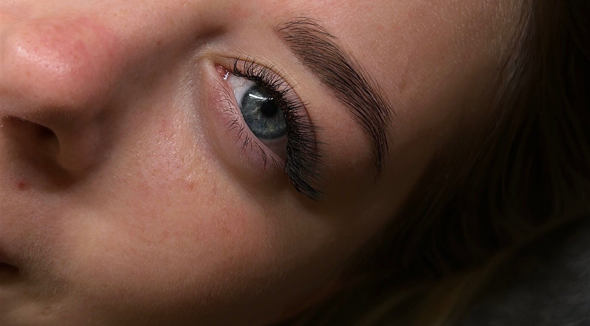 Красивое наращивание ресниц в YH Lashes & Beauty, München, Bayern, DE.