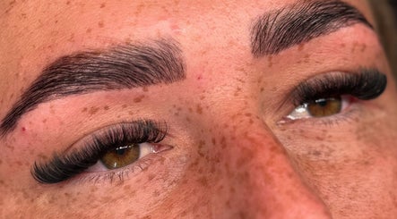 Close-up of expertly crafted eyelashes at The Lash Hut, Larkhall, Scotland, GB.