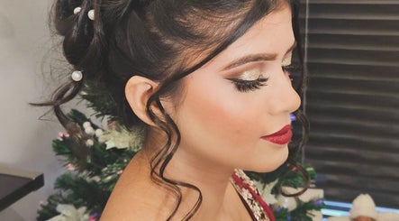 Vanessa's Makeup LTD图像3