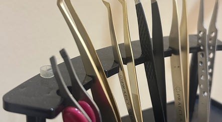 Set of high-quality tweezers used at Bout That Beauty in Kuantan, Pahang, MY for precision beauty treatments.