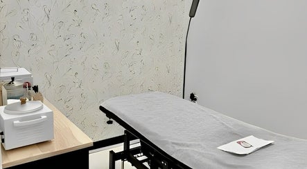 Waxology Waxing Studio