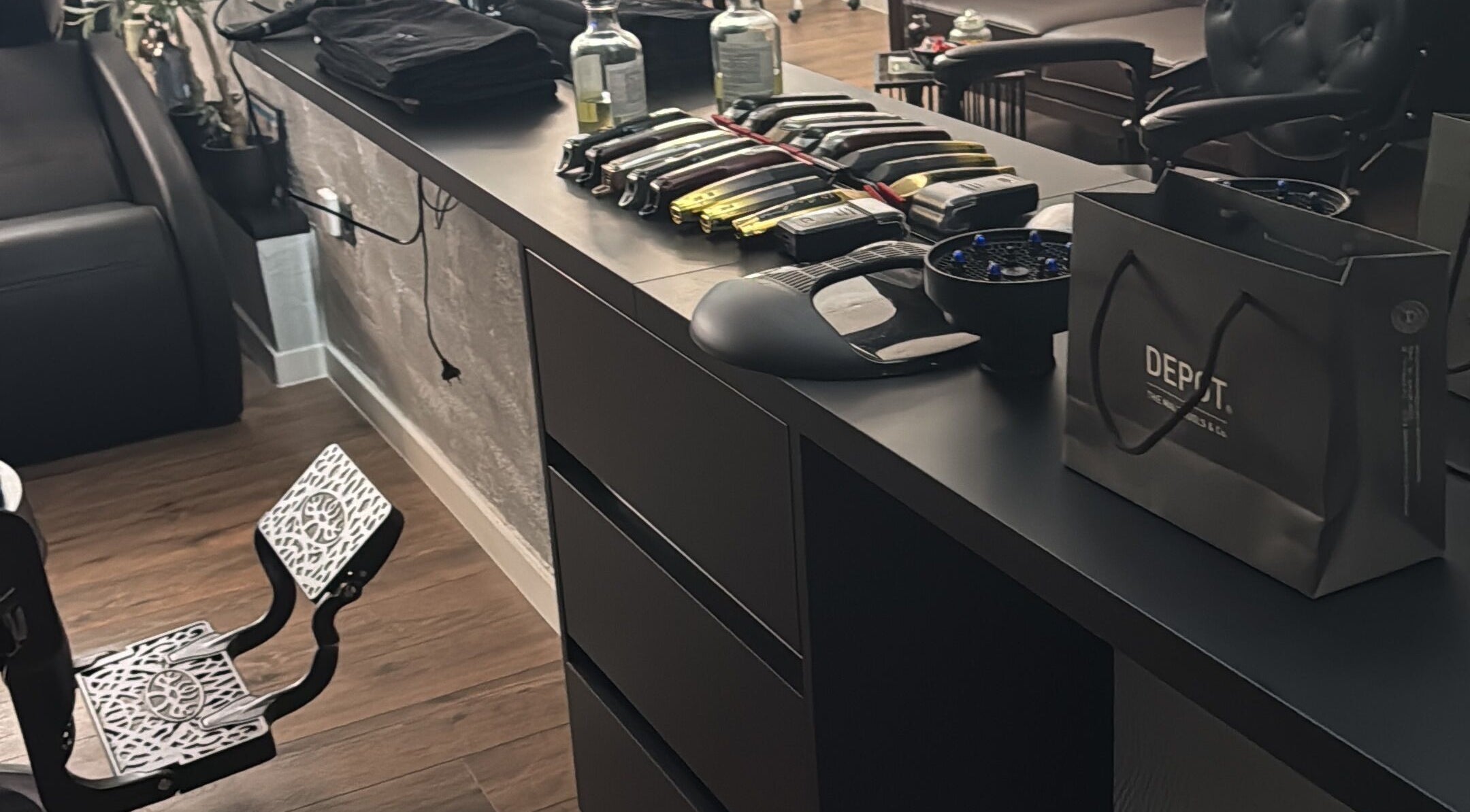 Profesionalni radni prostor u salonu BARBIRIJA, Kaštel Stari, Splitsko-dalmatinska Županija, HR.