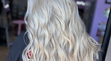 HairByMak