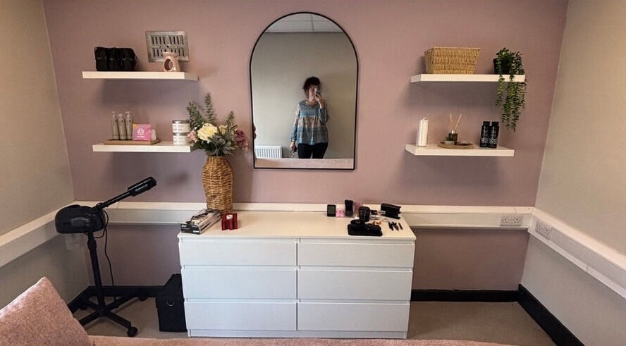 Calming beauty room at Joy’s Beauty Therapy, Gainsborough, England, GB, with sleek decor and warm tones.