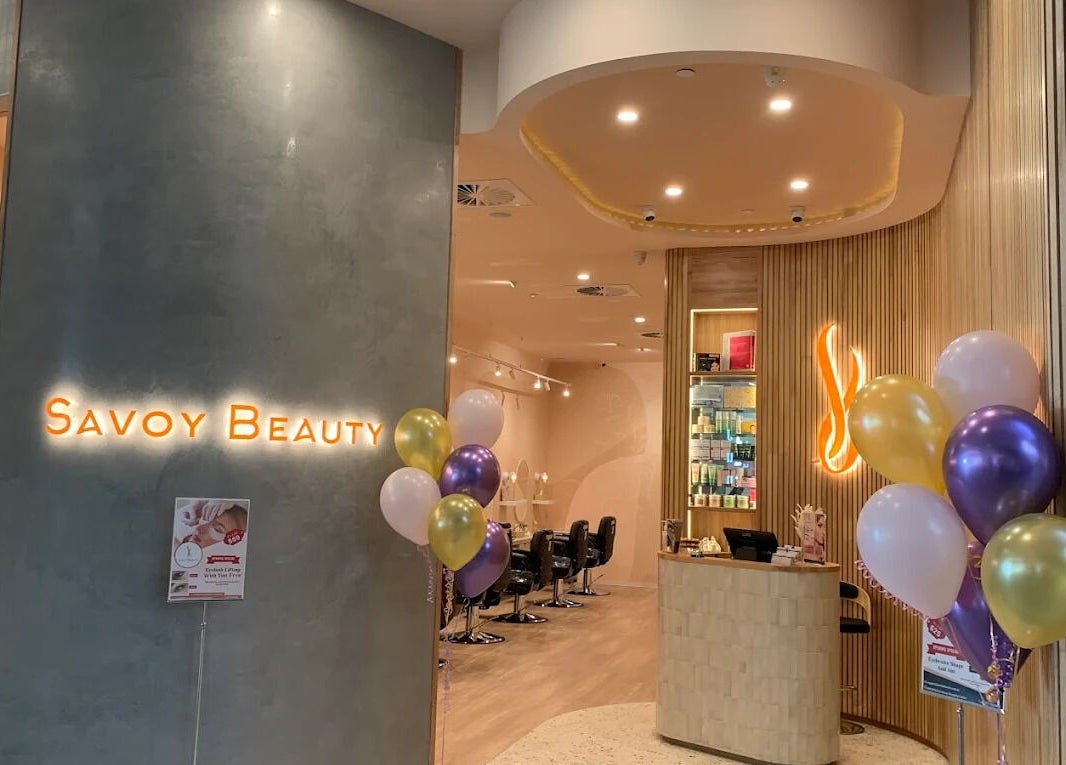Savoy Beauty - Karrinyup entrance with balloons in Karrinyup, Western Australia, AU showcasing salon interior.