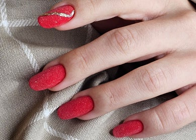 Glistening red manicure by Panut Andreea | Nail Artist & Trainer in Strovolos, Nicosia, CY.