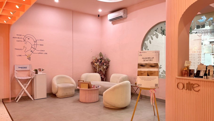 Gambar Outre Beauty Bar 1
