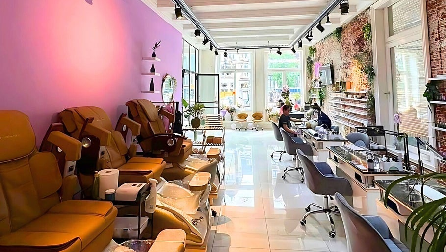 Immagine 1, L'oriental Nails Lashes Brows