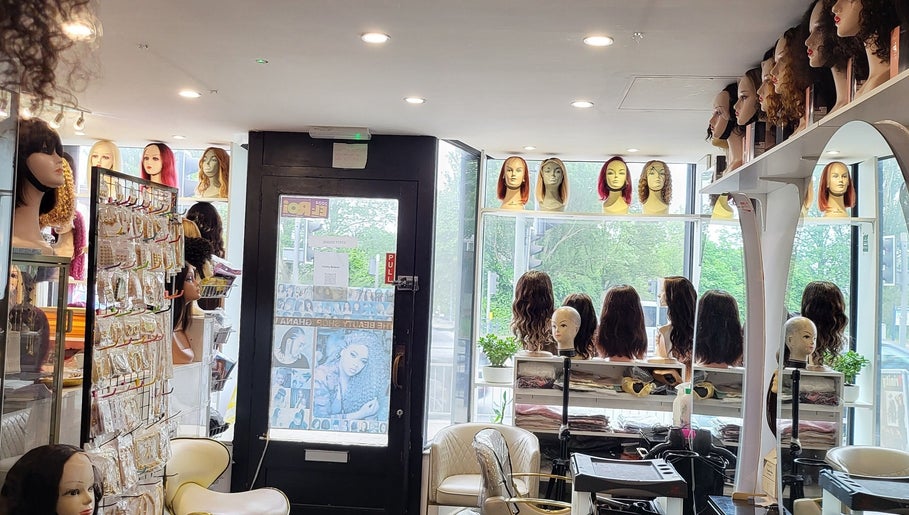 Trinity Beauty Salon Gravesend image 1