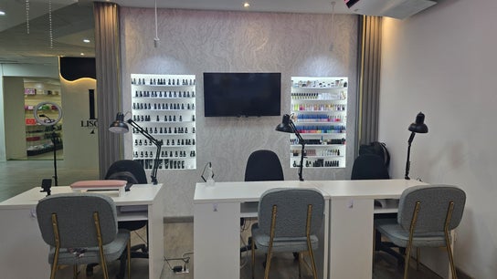 Serenity Nail Bar