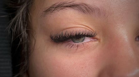 Rose Lash Studio image 3