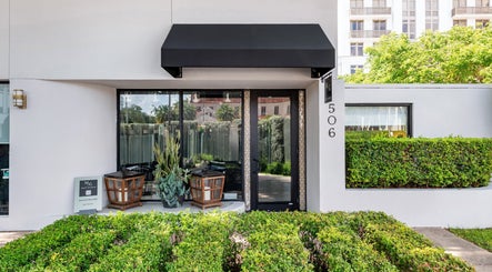 MG Hair Studios, bilde 3