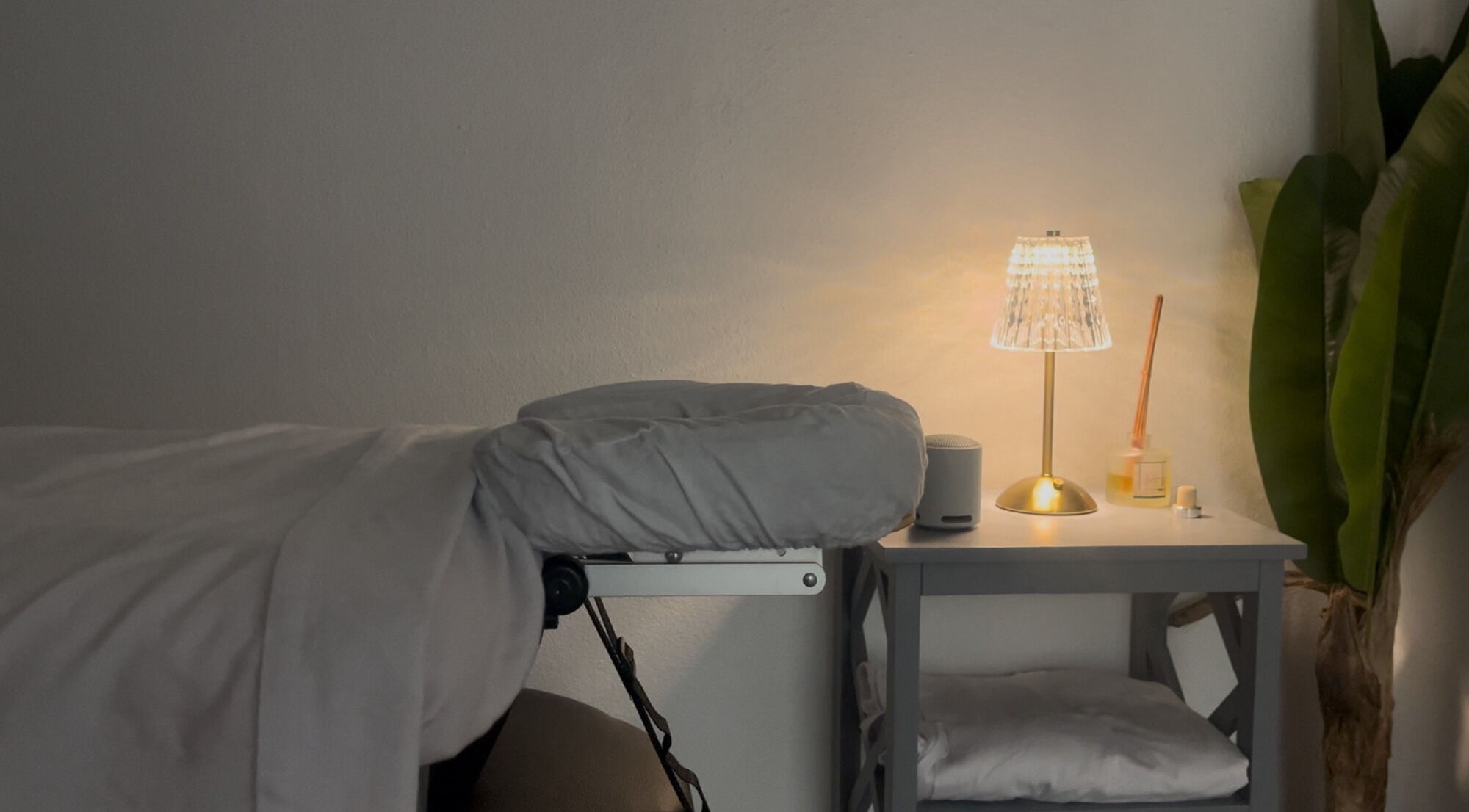 Peaceful massage table setup at Kaizen Massage Studio in Stella, Rincón, Rincón, PR.