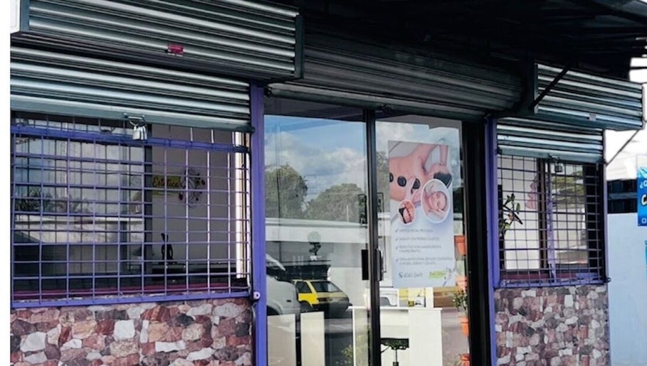 Linda Estética image 1