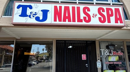 T&J Nails Spa