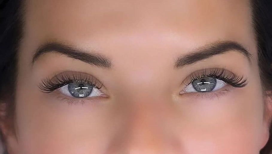 Esthetic Beauty by MG afbeelding 1