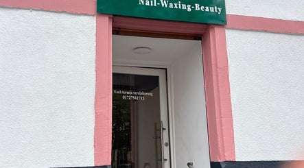 YENMI NAGEL STUDIO obrázek 3