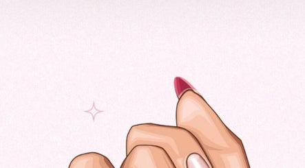 Stijlvolle manicuur bij Glossy Nails, Ninove, Vlaanderen, BE met opvallende roze nagels.