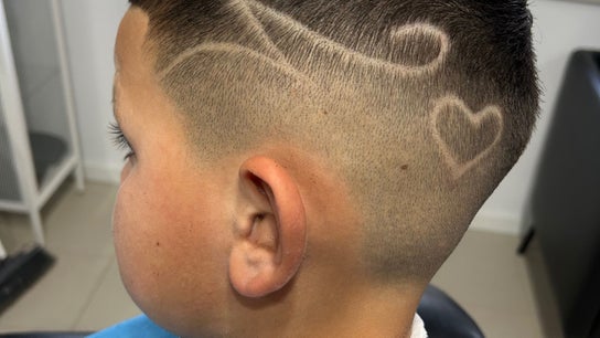 Bronk's Barbearia
