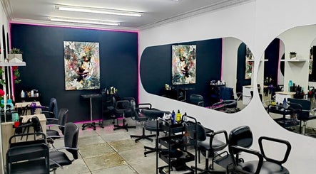 Modern salon interior at 3D Hair & Beauty Studio, Johannesburg, Gauteng, ZA with stylish decor and seating.