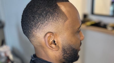 Elbeauty.33 X Dfh Barber obrázek 3
