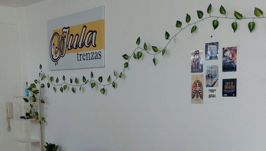 Jula Trenzas – kuva 1