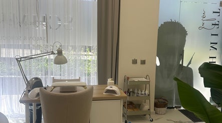 VG nail artist obrázek 2