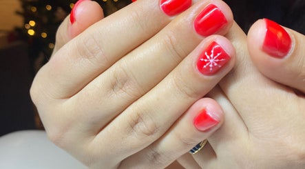 Nail Addict by Kristina image 3