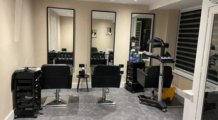 Laura at BeyondBeauty