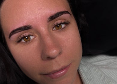 Close-up of styled brows at Linèa Beauty, Acacia Ridge, Queensland, AU showcasing precise and elegant design.