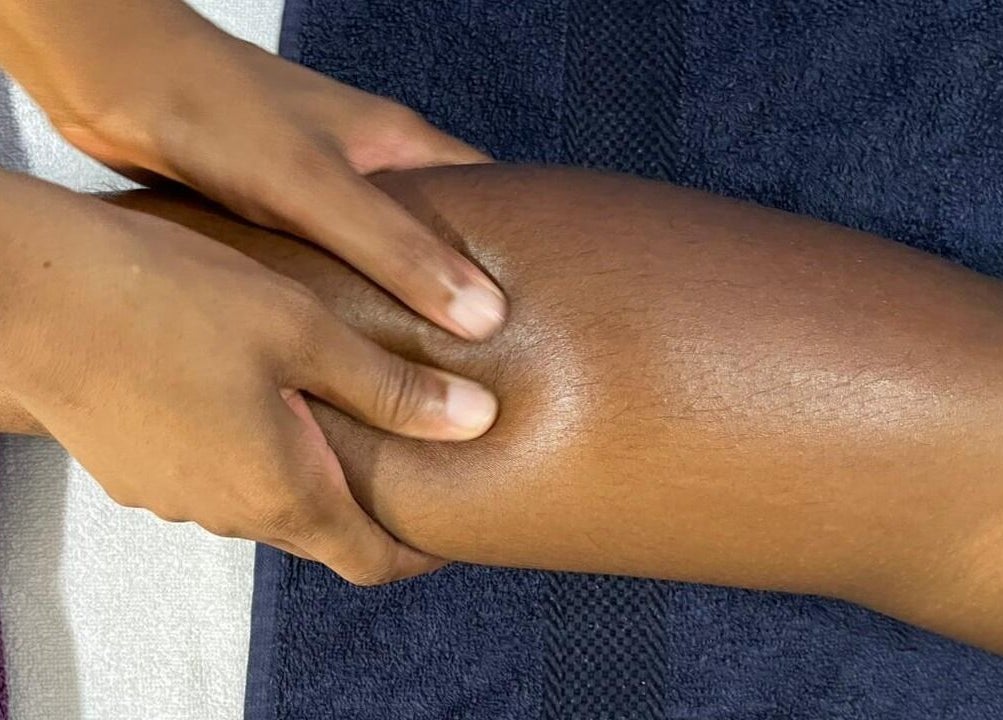Massage relaxant à Dousè étwalé, Capesterre-belle-eau, Basse-terre, GP pour une détente apaisante.