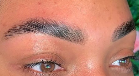 Perfectly groomed eyebrows at Ornel Brow, Dublin, County Dublin, IE showcasing expert beauty care.
