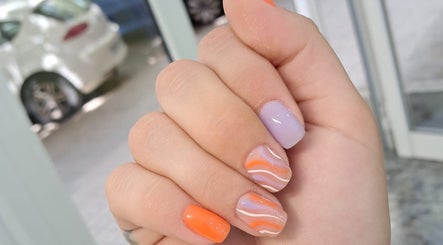 Kenia Nails, bilde 2