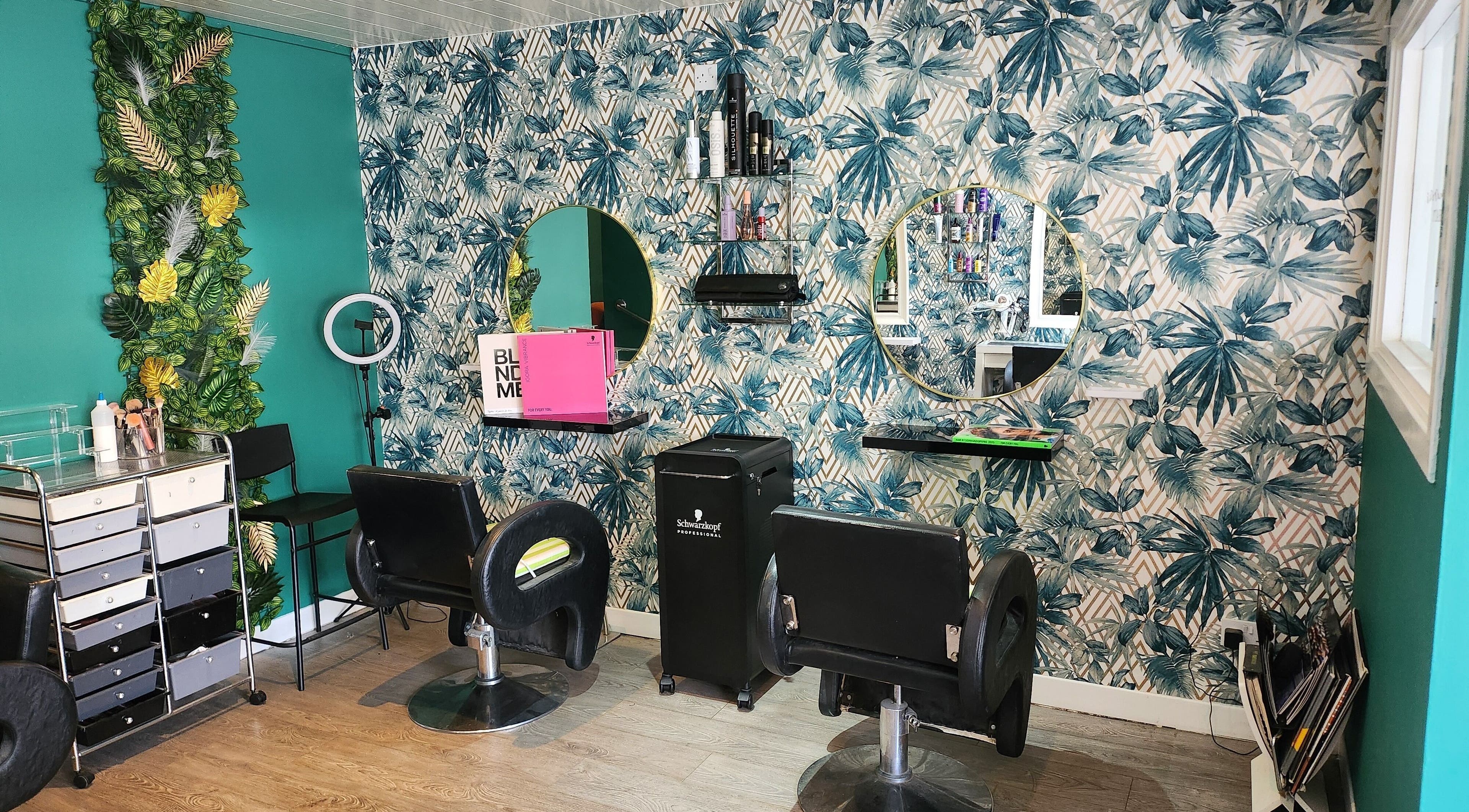 Modern beauty station at Jay Campbell, Glamorous Hair & Beauty, Lanark, Scotland, GB with tropical decor.