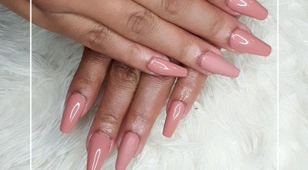 Prim & Proper Salon and Spa image 3