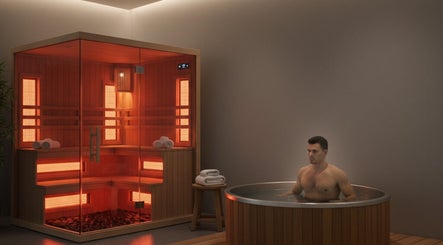 Man relaxing in sauna and hot tub at DRIP DEN, Hobart, Tasmania, AU, experiencing ultimate wellness.