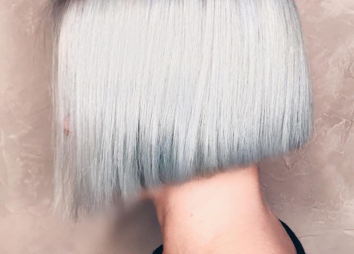 Sleek silver bob haircut at Kelly Hair Studio inside Green Cactus cafe, London, England, GB.