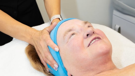 Silhouette Glow Beauty by Vaida