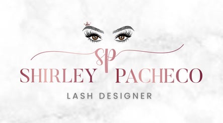 Logotipo Shirley Lash Design em Coral Springs, Florida, US com olhos destacando cílios.