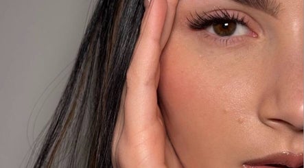 Immagine 2, Ansty Lashes Przedłużanie rzęs