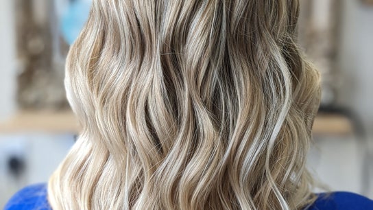 Hair Studio 60 Carshalton
