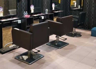Elegant salon chairs at Nur Hair Salon Muslimah Jitra in Jitra, Kedah, MY.