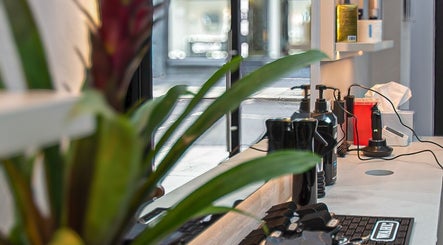 Image de Grove Men's Grooming Salon 2