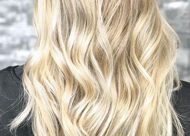 Blonde wavy hair styled at Hair by Clementine in Rotorua, Bay Of Plenty Region, NZ.