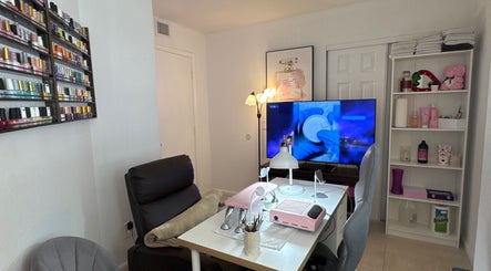 Kelly Pro Beauty Inc. afbeelding 3