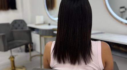 Royal hair Malta зображення 3
